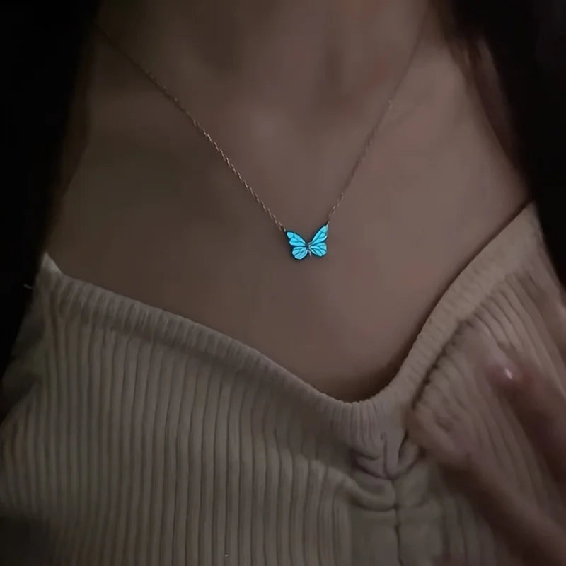  Luxury Blue Luminous Butterfly Necklace – Elegant Female Clavicle Chain with Soft Glow